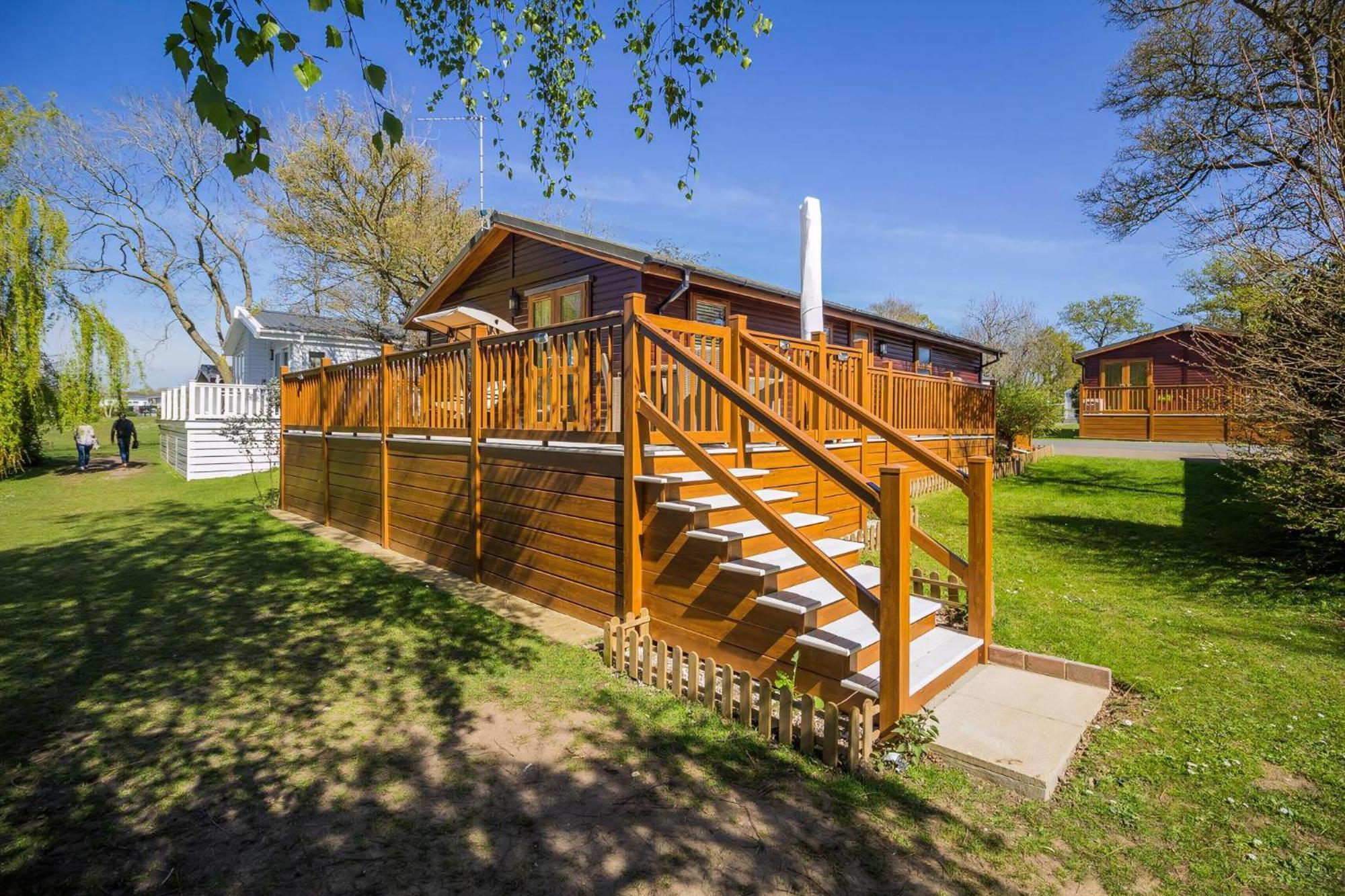 Stunning Lodge With Free Wifi For Hire At Carlton Meres In Suffolk Ref 60013M Saxmundham Zewnętrze zdjęcie